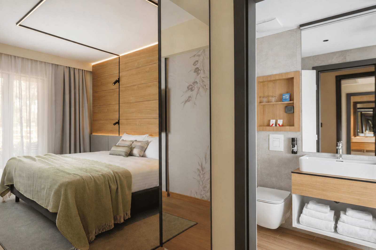 0002 137353 Hotel Pelegrin Plava Laguna Accomodation units 2025 Superior Suite U4BP (7) 4096x2732
