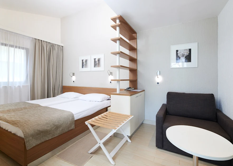 village-galijot-plava-laguna-classic-room-with-terrace-c2t-2