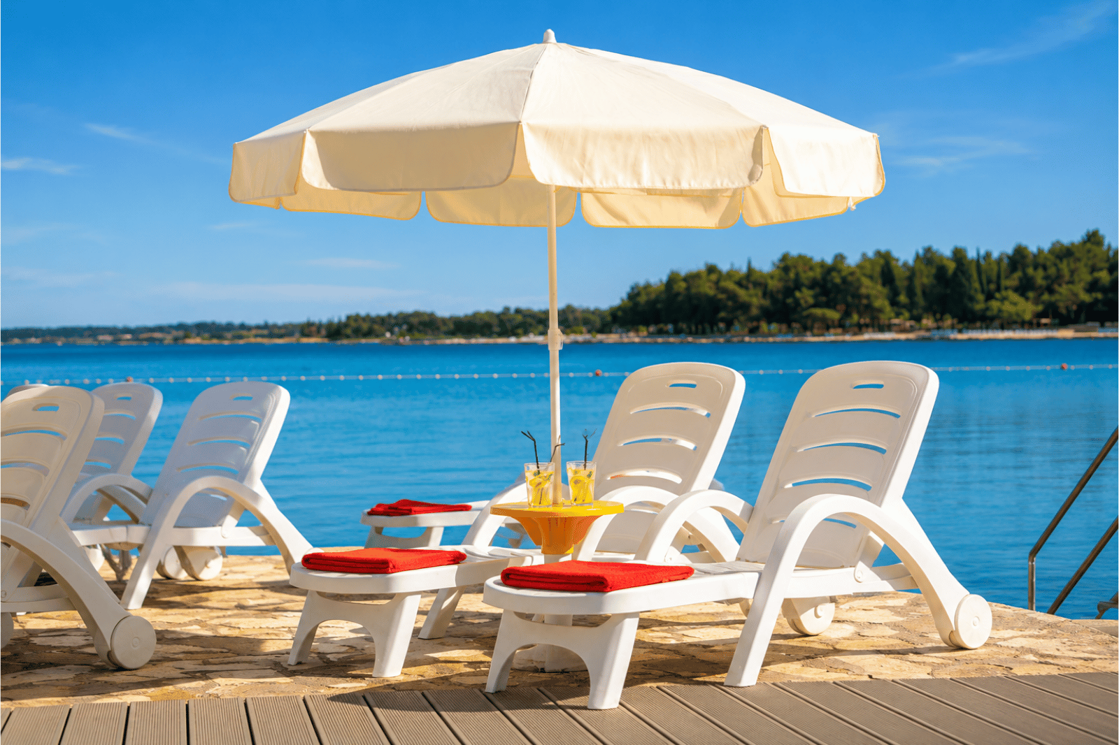 Hotel Umag beach4