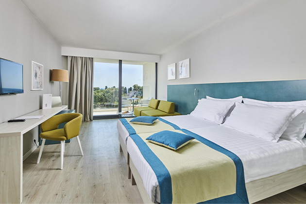 Classic camera con balcone - Family