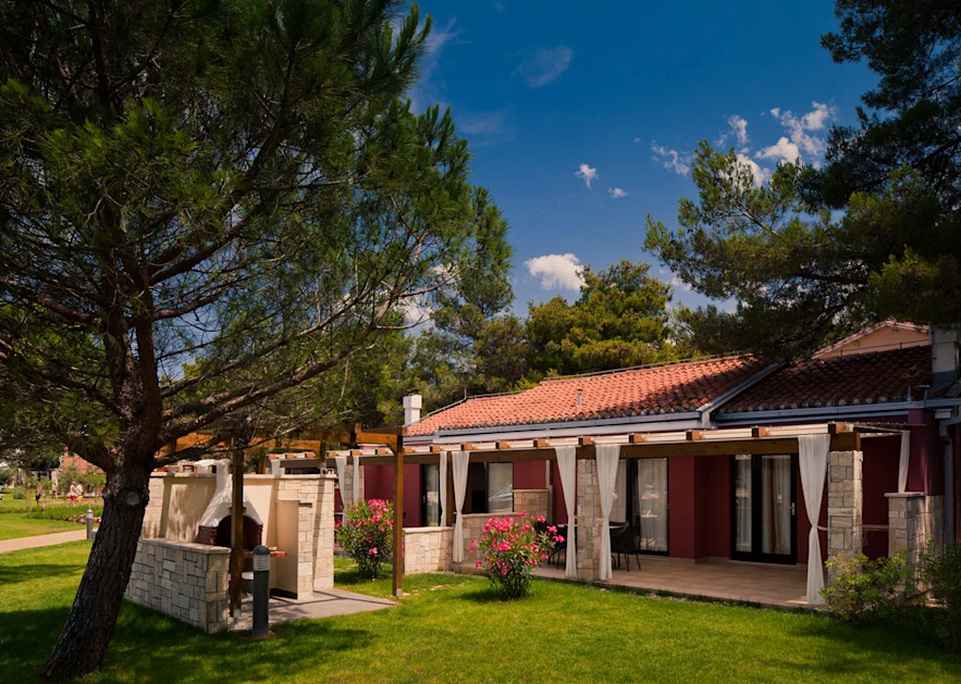 apartments-amfora-plava-laguna-amfora-premium-bungalow-4+2-4