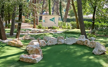 Camping Stella Maris 2025 Stella Adventure Mini golf (3)