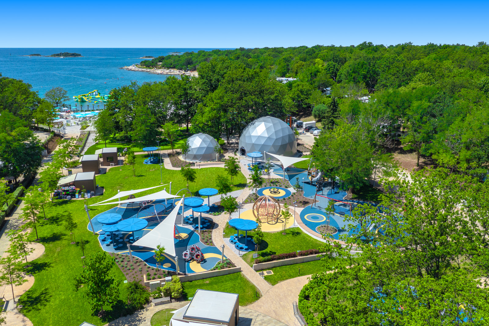 0015 137661 Istra Camping Camping Bijela Uvala 2025 Play Eat Chill zone panorama (13)