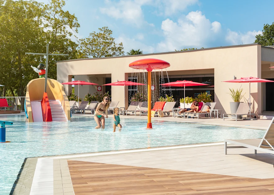 Park Resort - Beaches and pools - Pool Activity