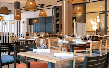 Hotel Pelegrin restaurants and bars