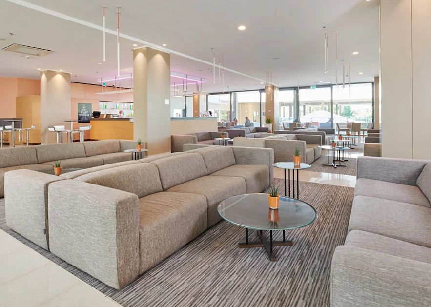 hotel-materada-plava-laguna-reception-lobby