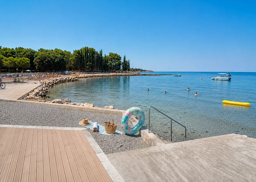 Garden Istra beach 3