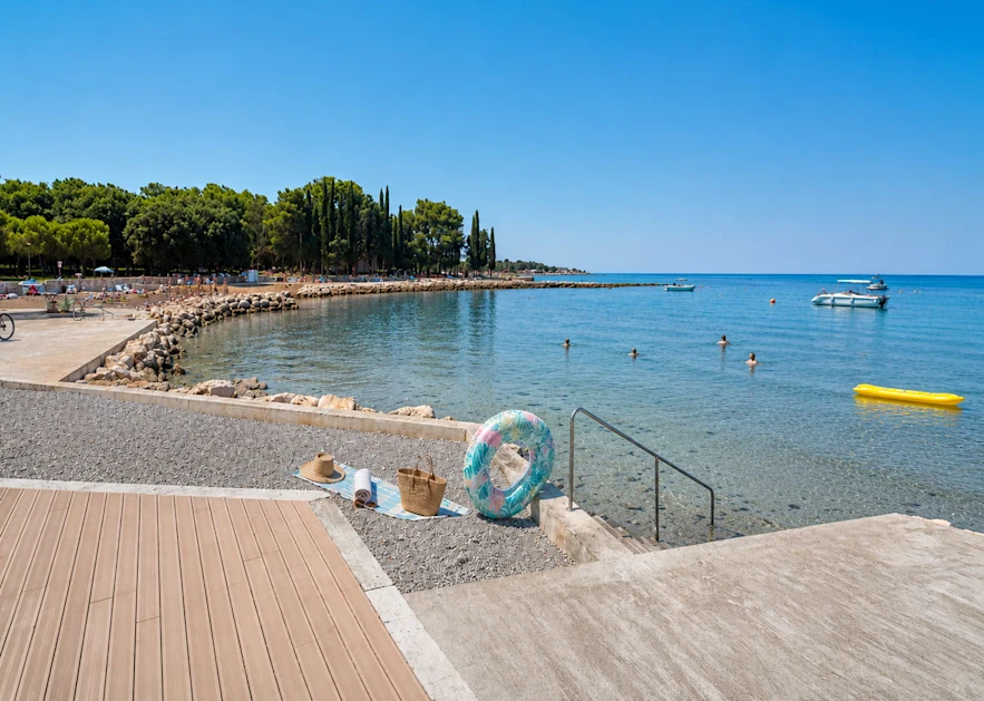 Garden Istra beach 3
