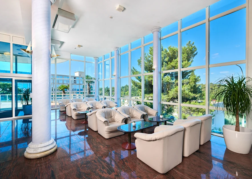 hotel-gran-vista-plava-laguna-reception-lobby-1