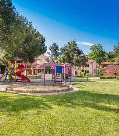 apartments-amfora-plava-laguna-landscape
