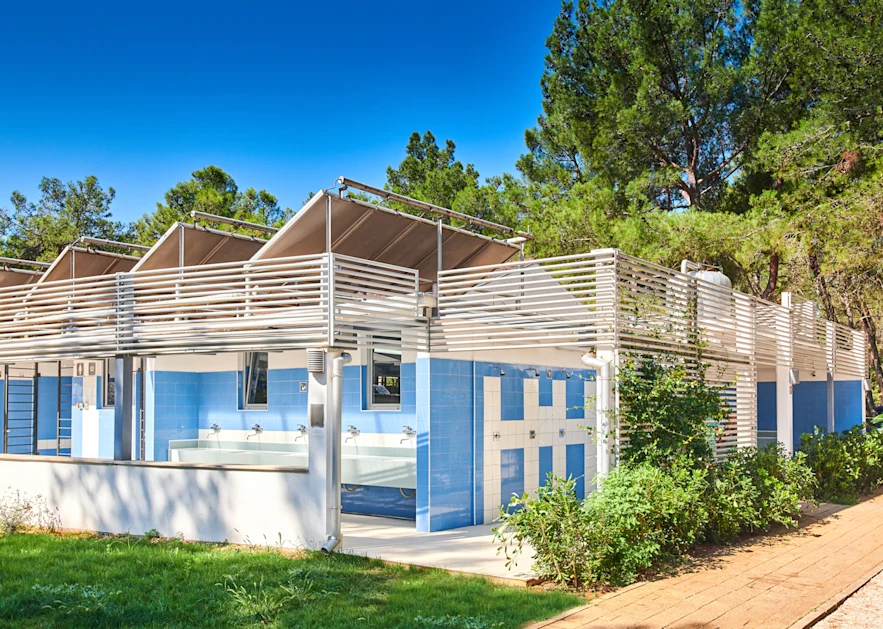 camping-stella-maris-accommodation-sanitary