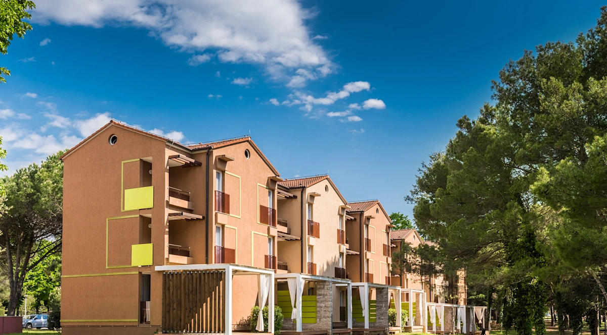 apartments-stella-plava-laguna-stella