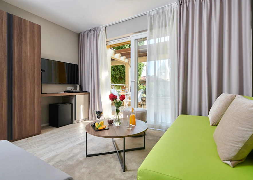 residence-garden-istra-superior-room-with-balcony-pool-side-family-f4bxd-6