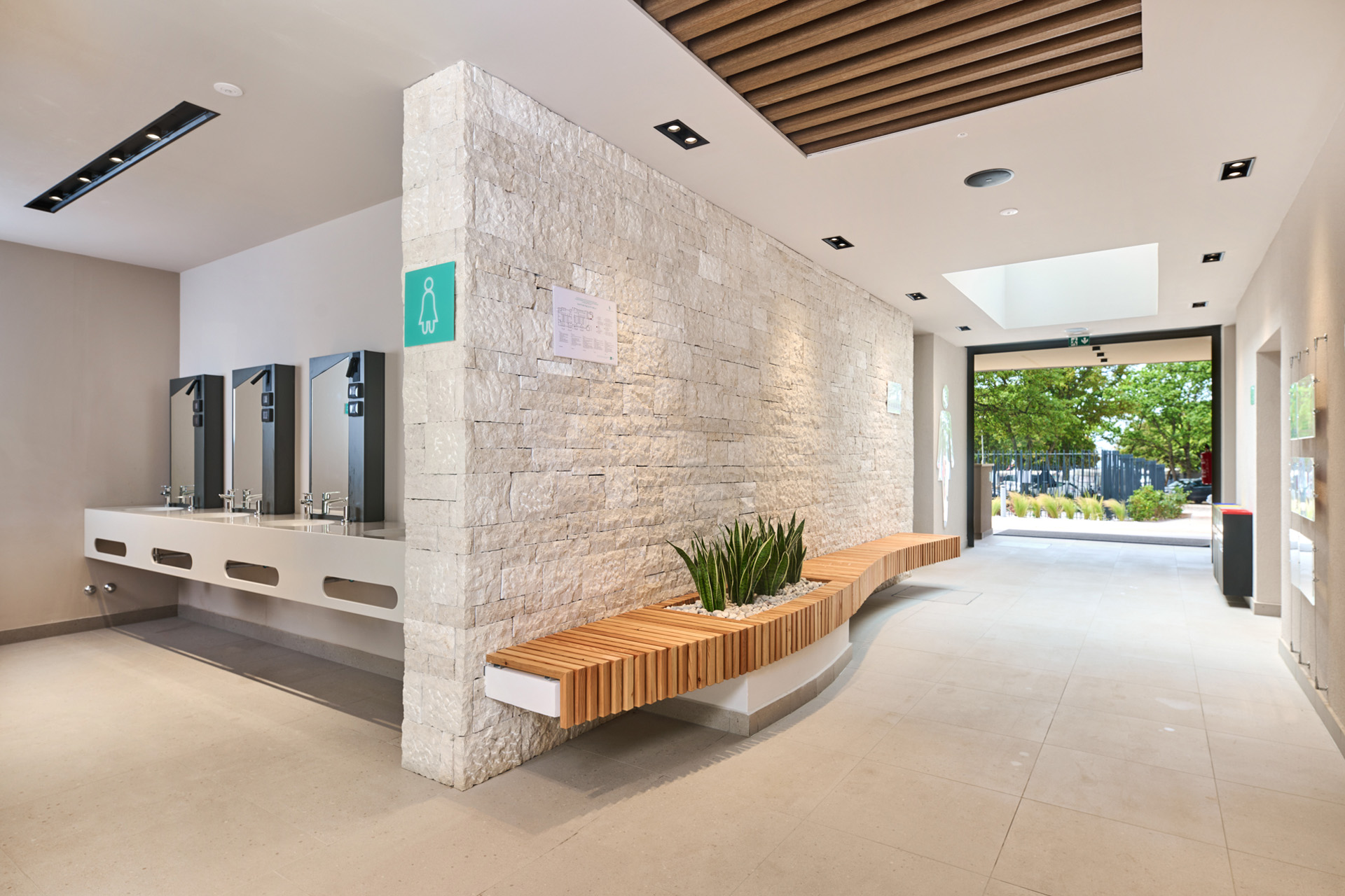 camping-bijela-uvala-sanitary