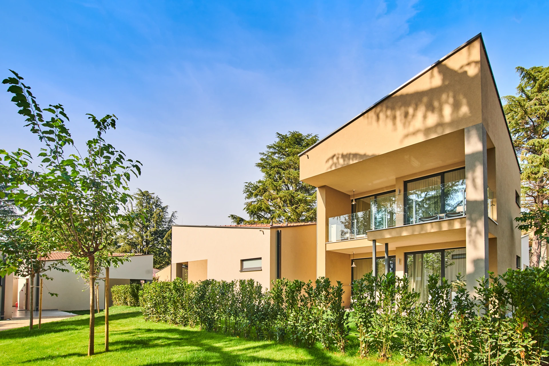 garden suites park main