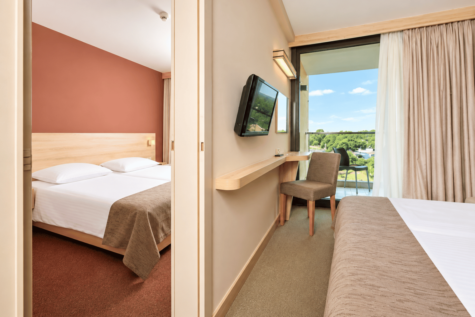 Hotel Materada Classic Room with Balcony Park Side Connected4