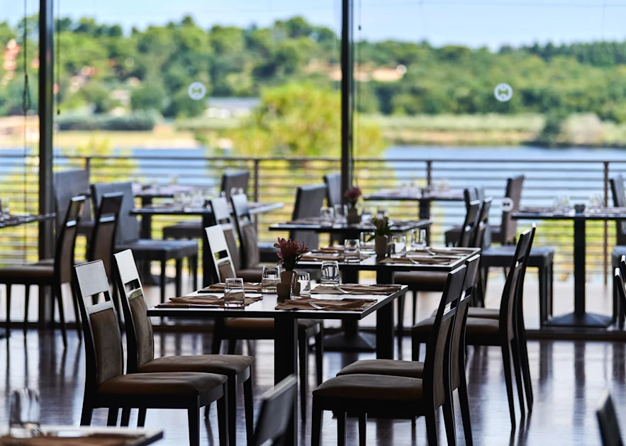 hotel-molindrio-plava-laguna-restaurant