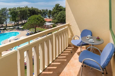 Hotel Aurora premium with balcony sea side 3