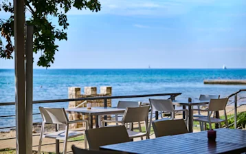 camping finida - restaurants & bars