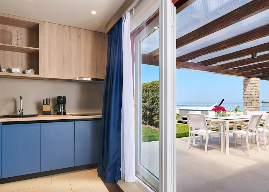 istrian-villas-plava-laguna-premium-villa-beachfront-3