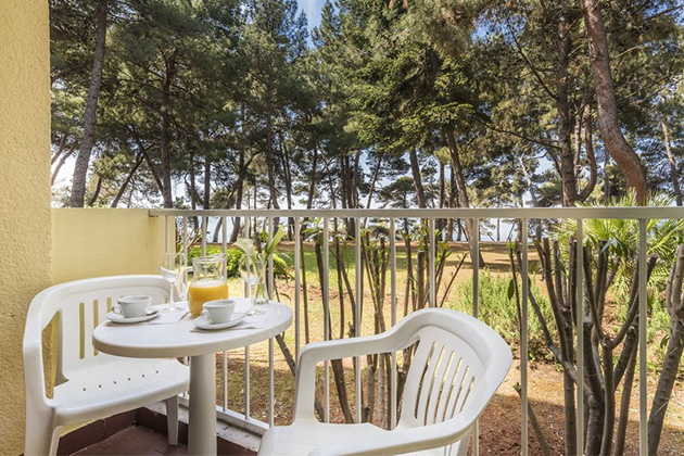 Classic jednokrevetna soba s balkonom