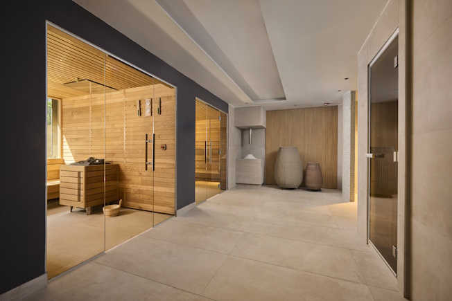 Hotel Pelegrin Plava Laguna Wellness 2025 jacuzzy 652x419