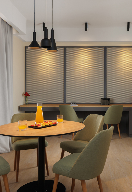 Pelegrin - superior suite u4bn