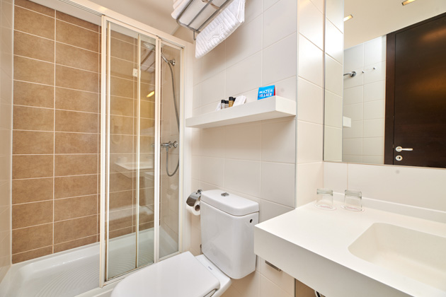 Hotel Molindrio Plava Laguna Classic room with balcony - extra bed - C3B (4)