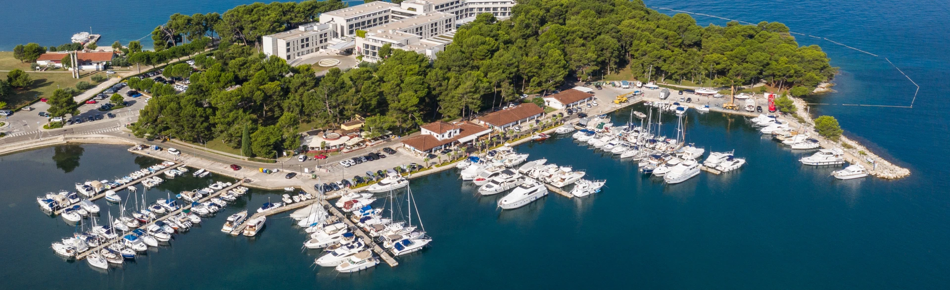 Marina Parentium crop