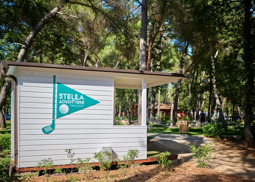 0003 Camping Stella Maris 2025 Stella Adventure Mini golf (4)
