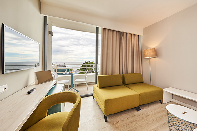 Hotel Sol Sipar Plava Laguna 2017 Suite sea side with balcony U4BM (3)