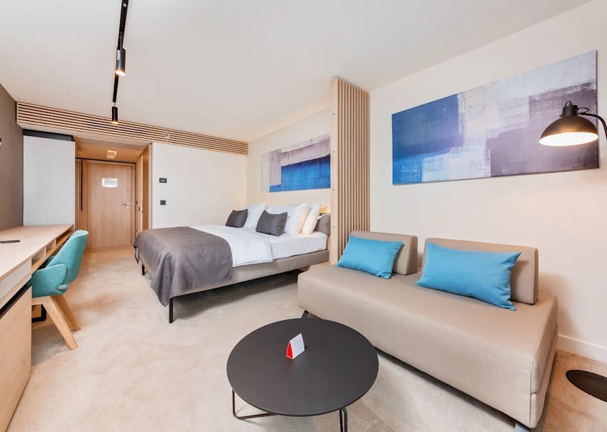 hotel-park-plava-laguna-classic-room-with-balcony-2