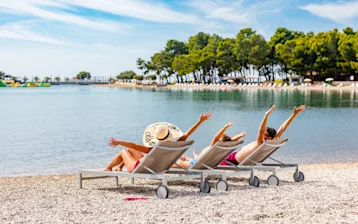 istrian-villas-plava-laguna-lifestyle-stella-maris-resort-family-beach-laguna