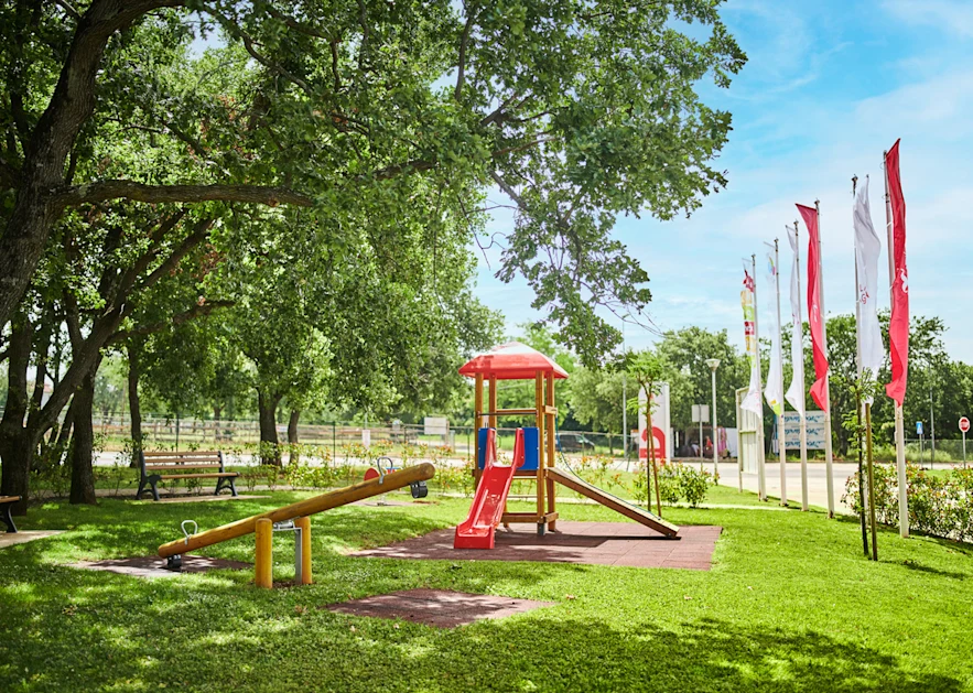 apartments-katoro-additional-offer-children-s-playground