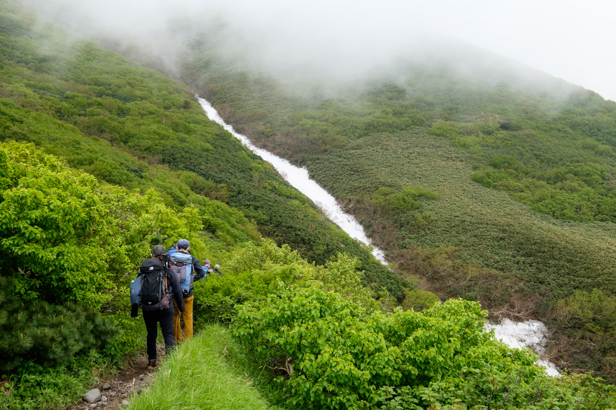 Clouds descend on some hikers on the Mt Rishiri trail