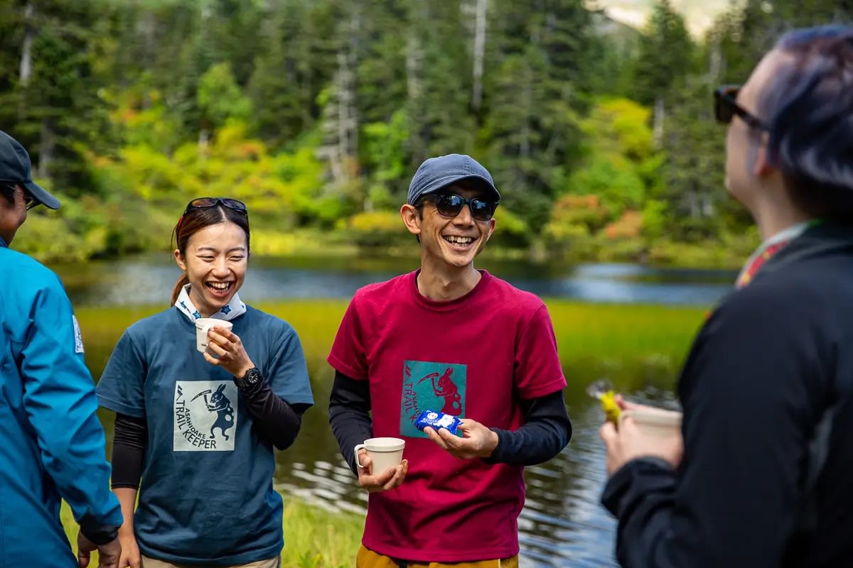Hokkaido Wildlife Guide Kazu and guests
