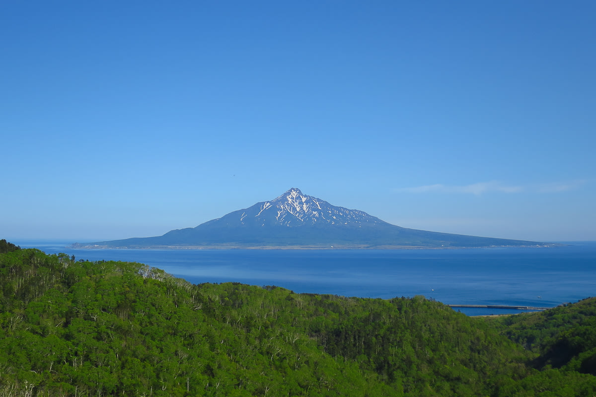 Views of Rishiri Island off Rebun Island - Best places to visit in Hokkaido