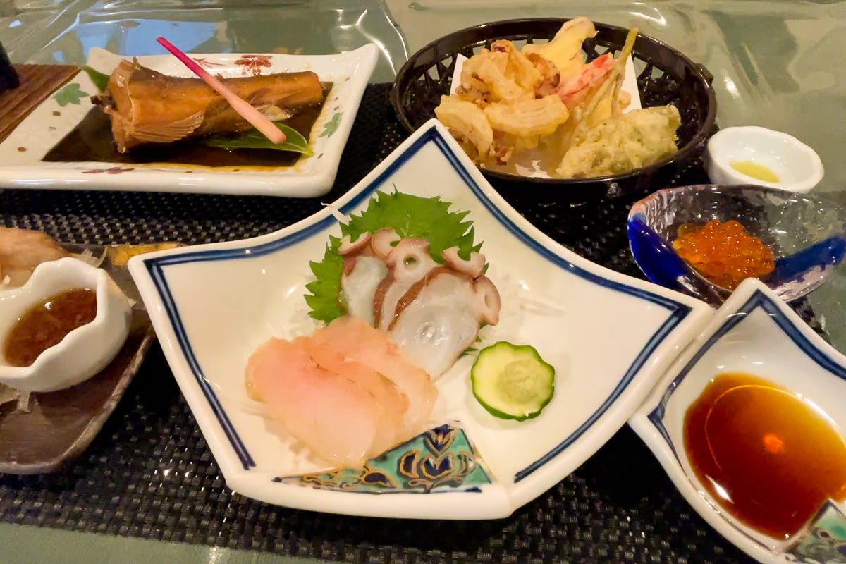 Seafood dinner at Nature Inn Hanashin in Hokkaido
