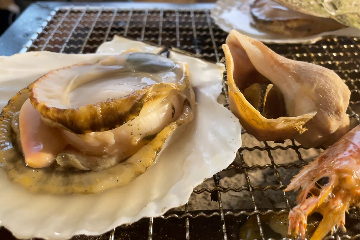 Scallops on the grill - Hokkaido seafood