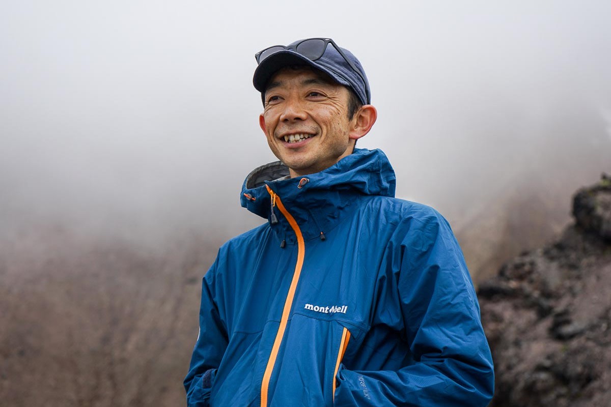Adventure Hokkaido Guide & Founder Kazu Arai hiking in Daisetsuzan