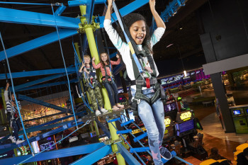 Kid's playing on Gravity Ropes