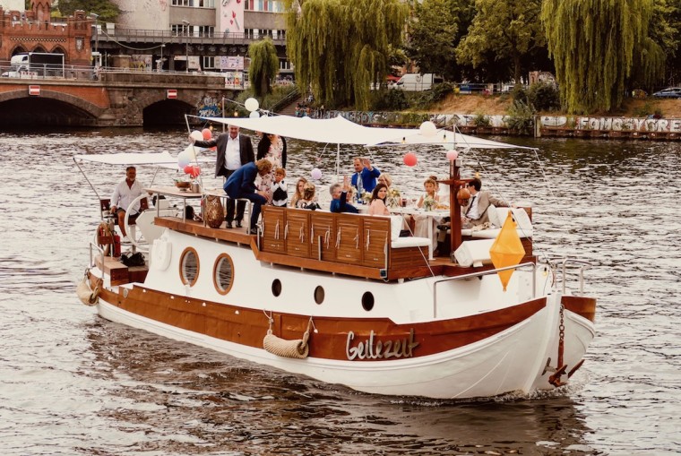 partyboat boat rental
