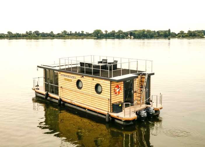 houseboat in Werder