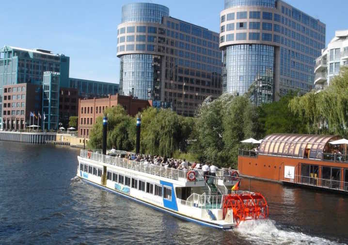 Paddle steamer Europe on a Spree tour in Berlin Moabit