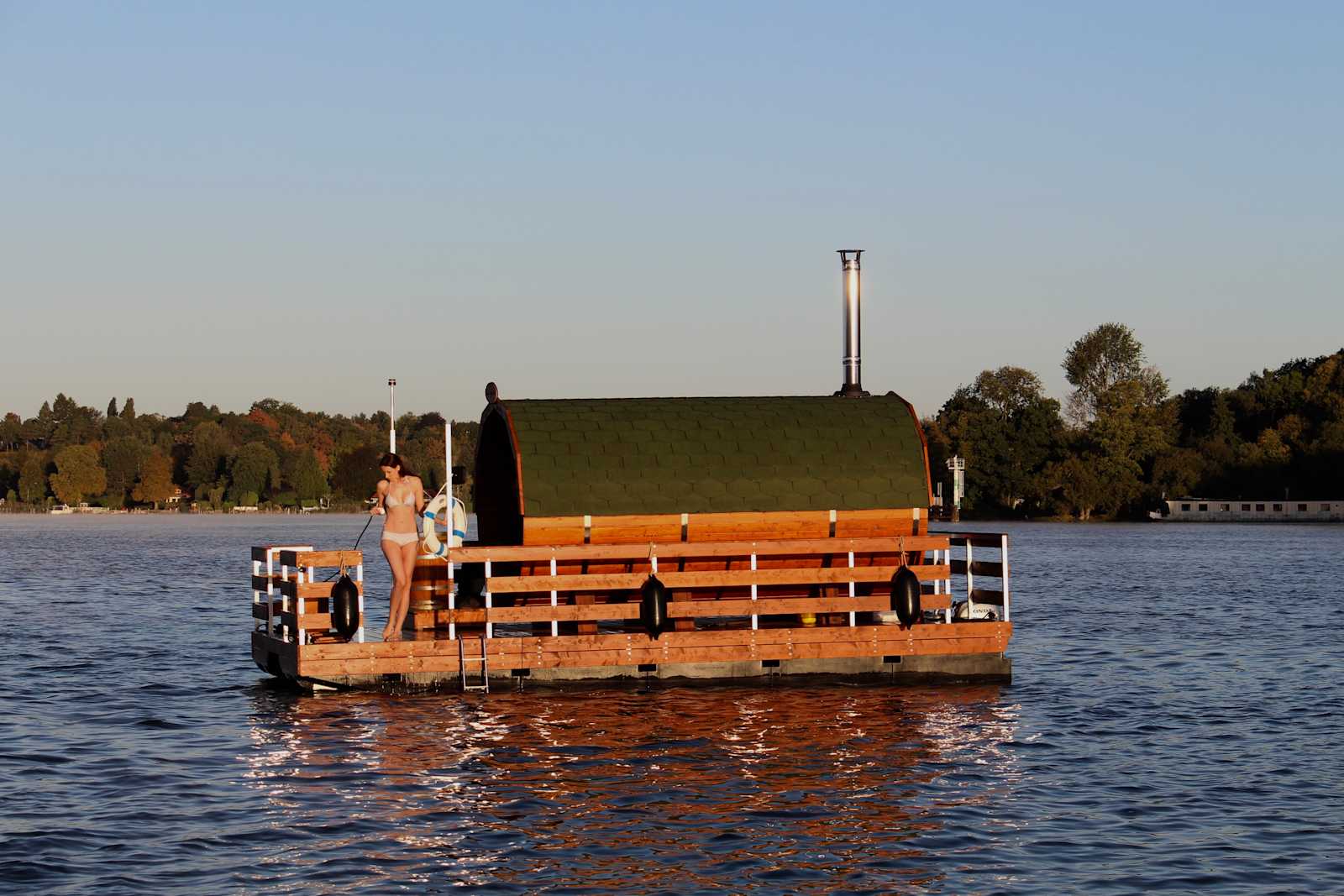 Rent a Sauna Raft on Üdersee