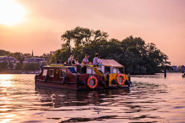 Wasserkutsche im Sonnenuntergang