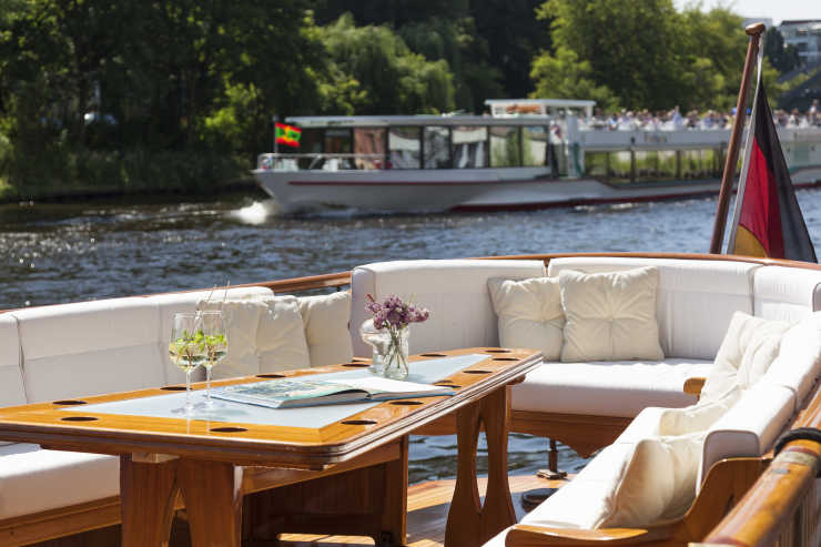 Seating area in the stern of the boat