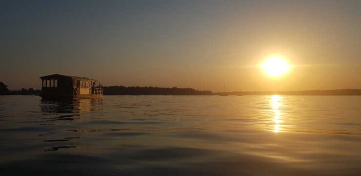Raft Rib-Eye on the Havel at sunset