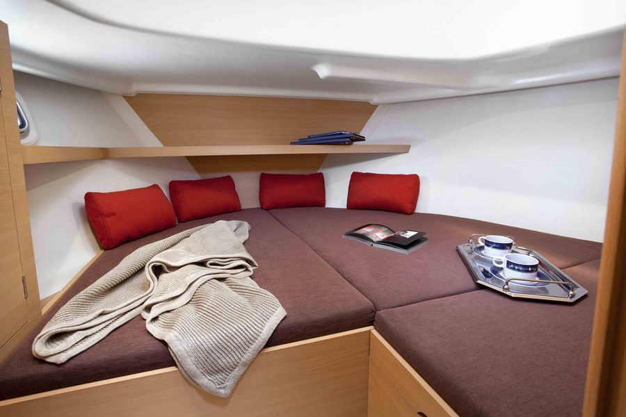 Rent Houseboat Lilly for 6 people Berlin boat rental