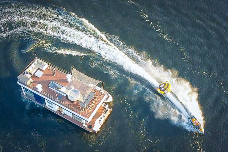 Bird's eye view of the H2Loft and its jet ski